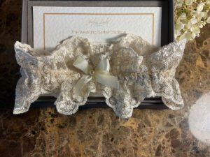 The Champagne & Gold Vintage Nottingham Lace Garter